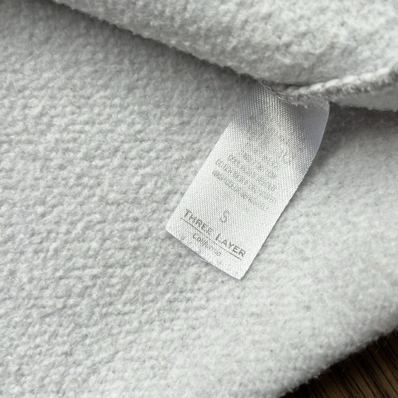 John Galt by Brandy Melville Cropped RAD sweatshirt size small - Picture 5 of 6